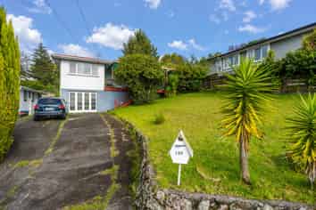 137 Methuen Road, New Windsor