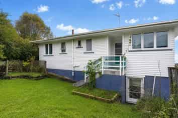 137 Methuen Road, New Windsor