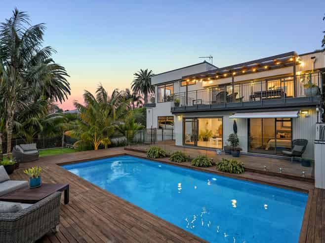 194 Beach Road, Campbells Bay