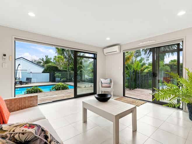 194 Beach Road, Campbells Bay