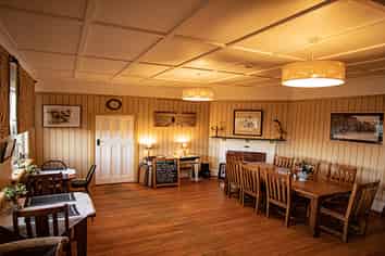 The Rotherham Hotel: Country Hospitality 