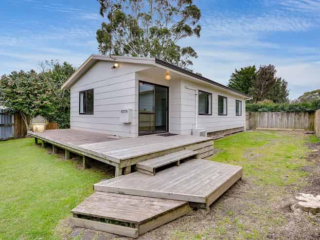 62 Garland Drive, Saint Andrews