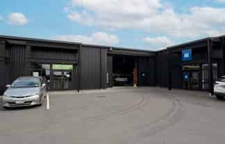 Great Industrial Unit in Business Complex