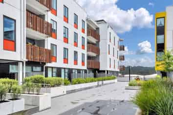 506/24 Library Lane , Albany