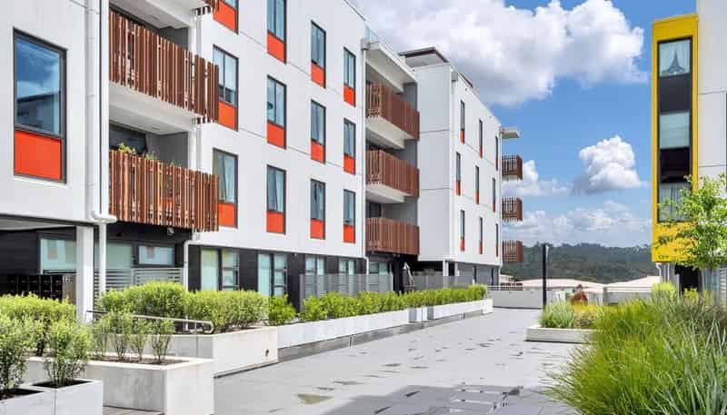 506/24 Library Lane , Albany