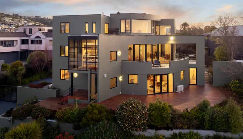 72 Glenstrae Road, Redcliffs