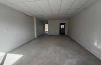 Versatile Corner Retail Shop at Favona Road