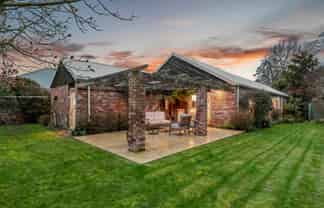 4B Rubens Place, Burnside
