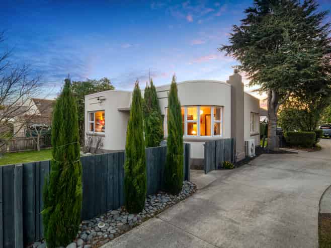 1/66 Bamford Street, Woolston