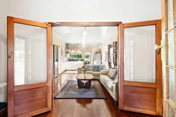 65 Tiverton Road, Avondale