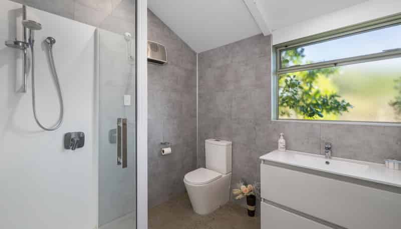 16 Hinepango Drive, Rarangi