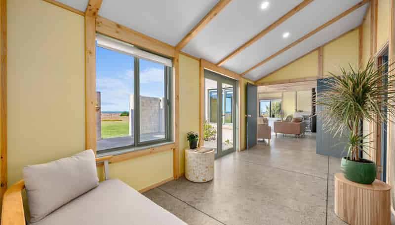 16 Hinepango Drive, Rarangi