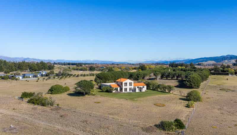16 Hinepango Drive, Rarangi