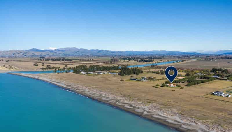 16 Hinepango Drive, Rarangi