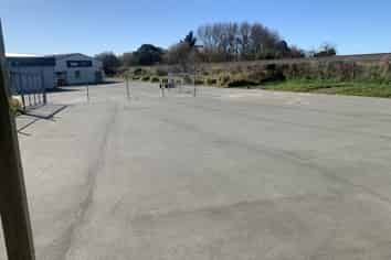 For Lease – Showgrounds location