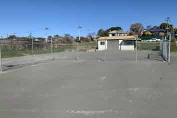 For Lease – Showgrounds location