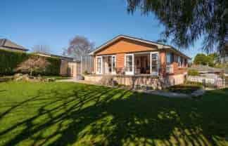 17 Coonoor Road, Watlington