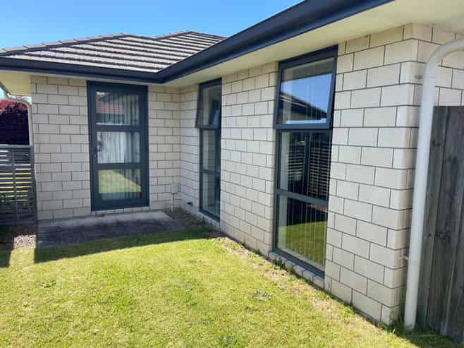 24 Oakwood Way, Papamoa
