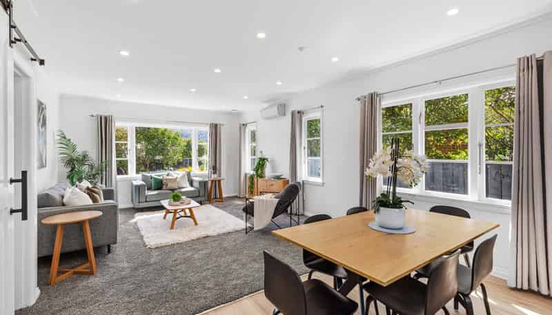 44 Palmer Crescent, Silverstream