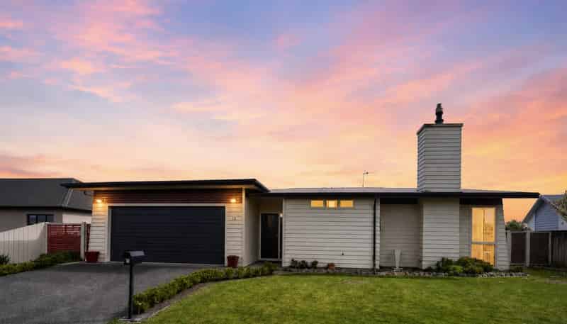 12 Belgrove Place, Waipukurau