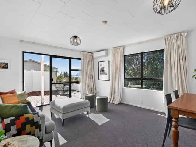 6/5 Jasper Way, Washington Valley