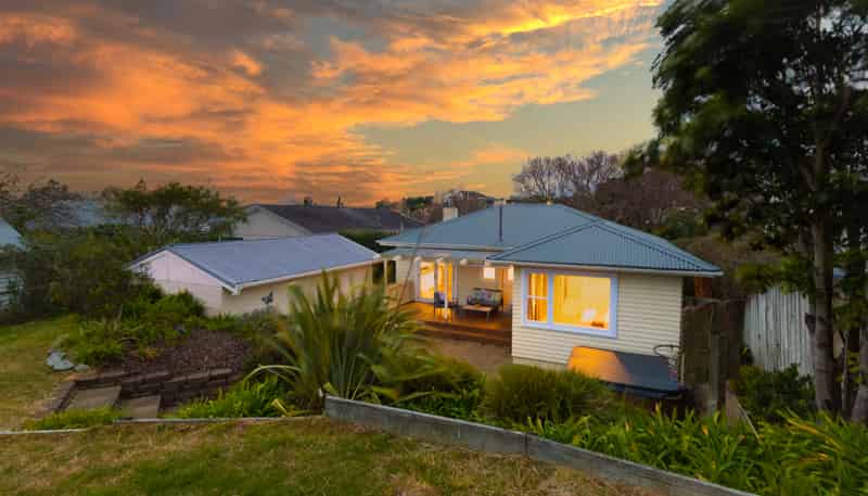 107 Alexander Road, Raumati Beach