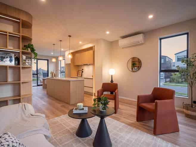 11-21 Harbourside Parade, Hobsonville