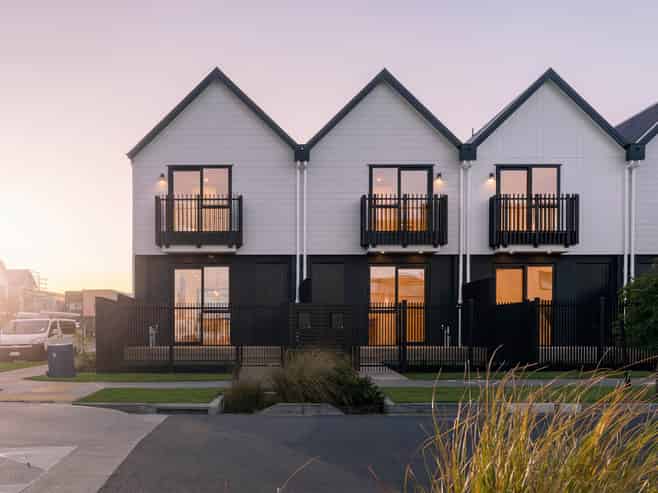 11-21 Harbourside Parade, Hobsonville