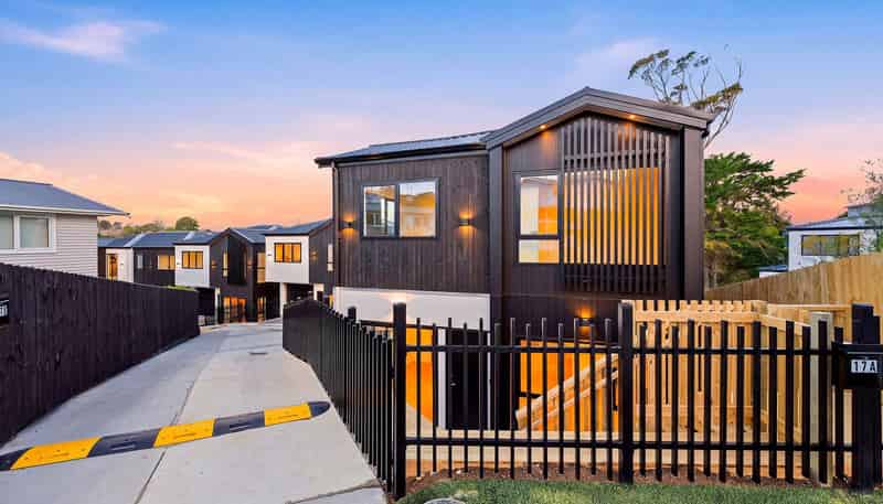 17A Cypress Place, Sunnynook