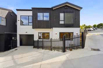 17A Cypress Place, Sunnynook