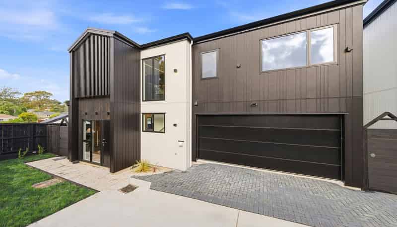 17E Cypress Place, Sunnynook