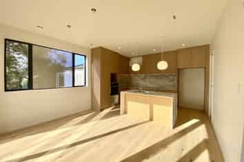 12B  Tenterden Ave, Mount Eden