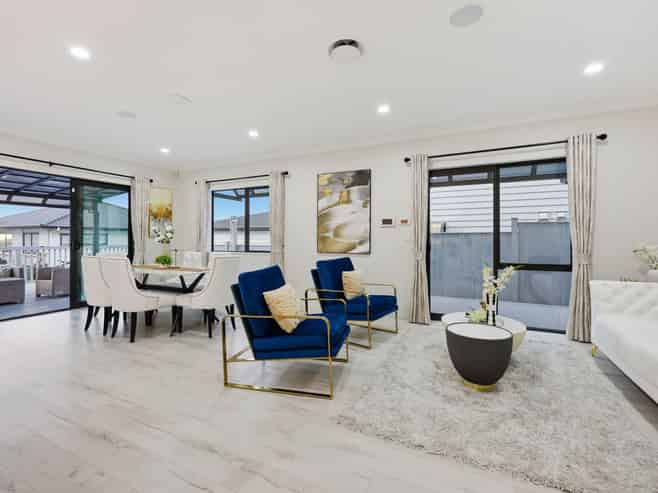10 Tannaghmore Drive, Flat Bush