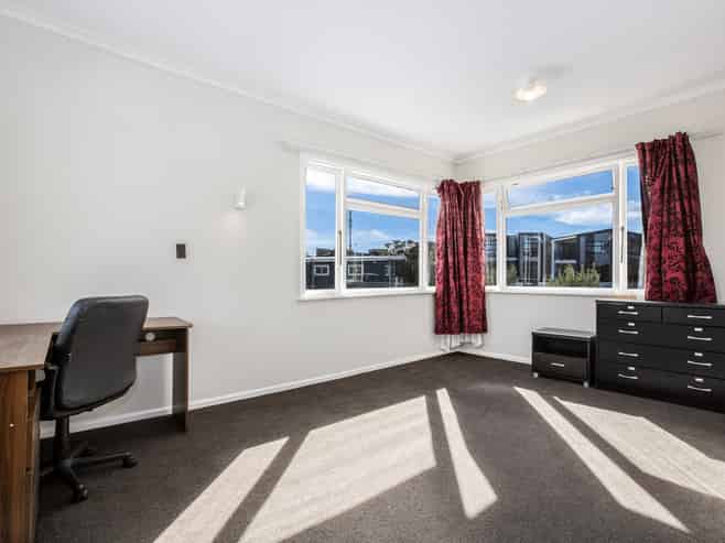 2/199 Newlands Road, Newlands