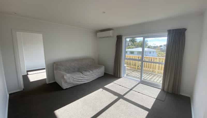 A/10 Oriel Place, Tawa