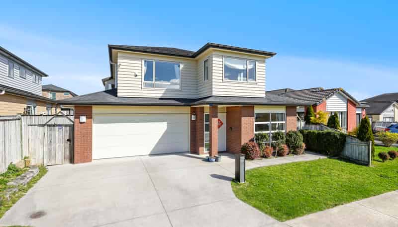 33 Clady Drive, Flat Bush