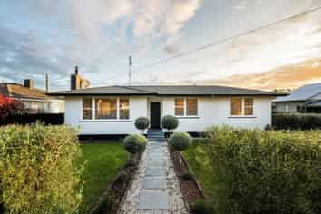 74 Arnold Street, Leamington