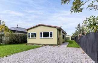 4 Kuku Street, Te Awanga