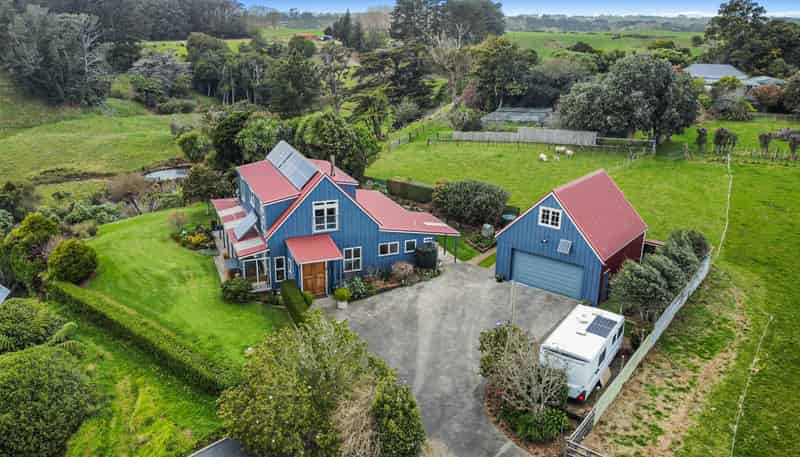 211 Smart Road, Hillsborough