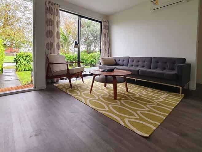 2/42 Riversdale Road, Avondale