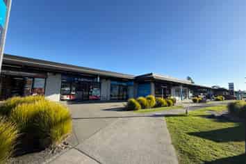 Split Risk Investment - Modern Buildings. Quality Tenants.