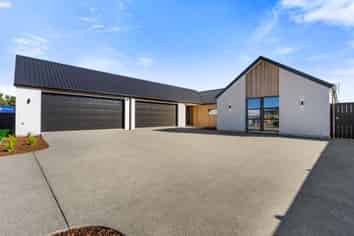 54 Dorper Road, WEST MELTON