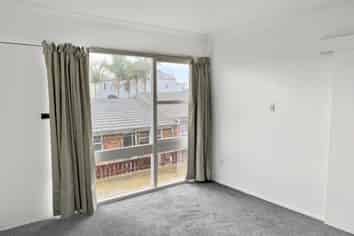 15/56 View Road, Mount Eden