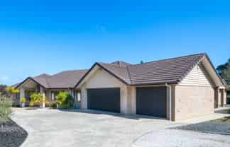 58E Mcentee Road, Waitakere
