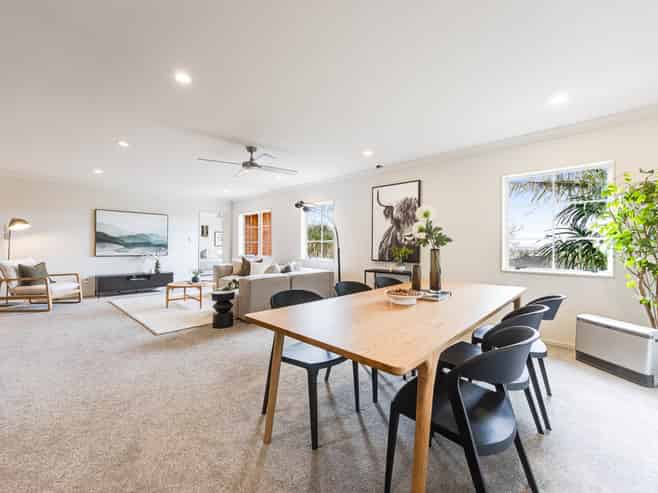 54 Leafield Crescent, Henderson