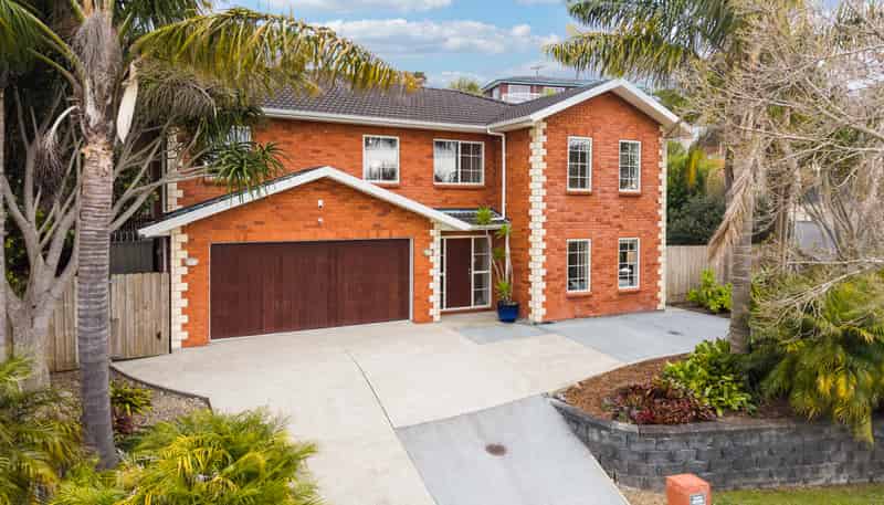 54 Leafield Crescent, Henderson