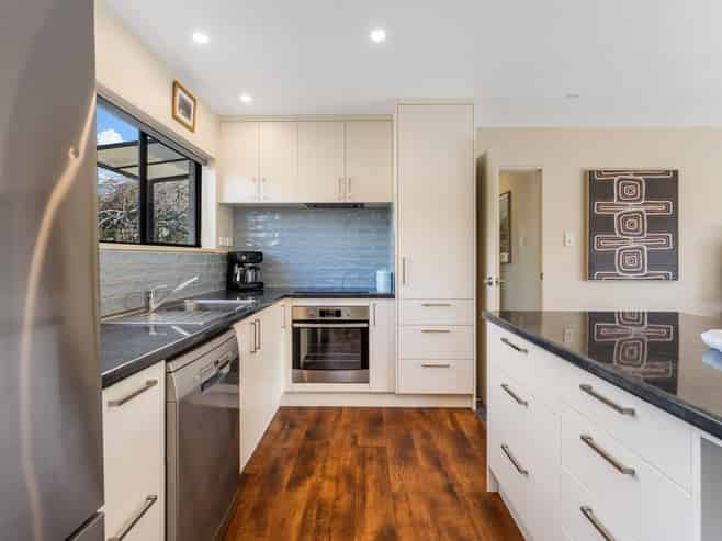 586 Brighton Road, Westwood