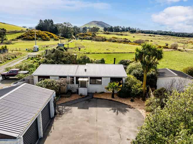 586 Brighton Road, Westwood