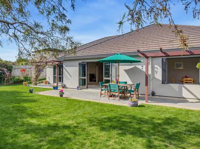 16 Rifleman Lane, Paraparaumu Beach