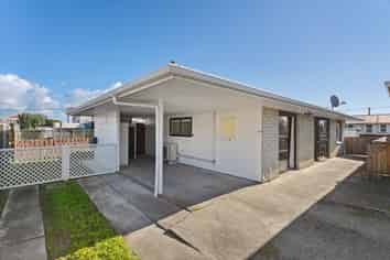 15C Hadfield Street, Otaki